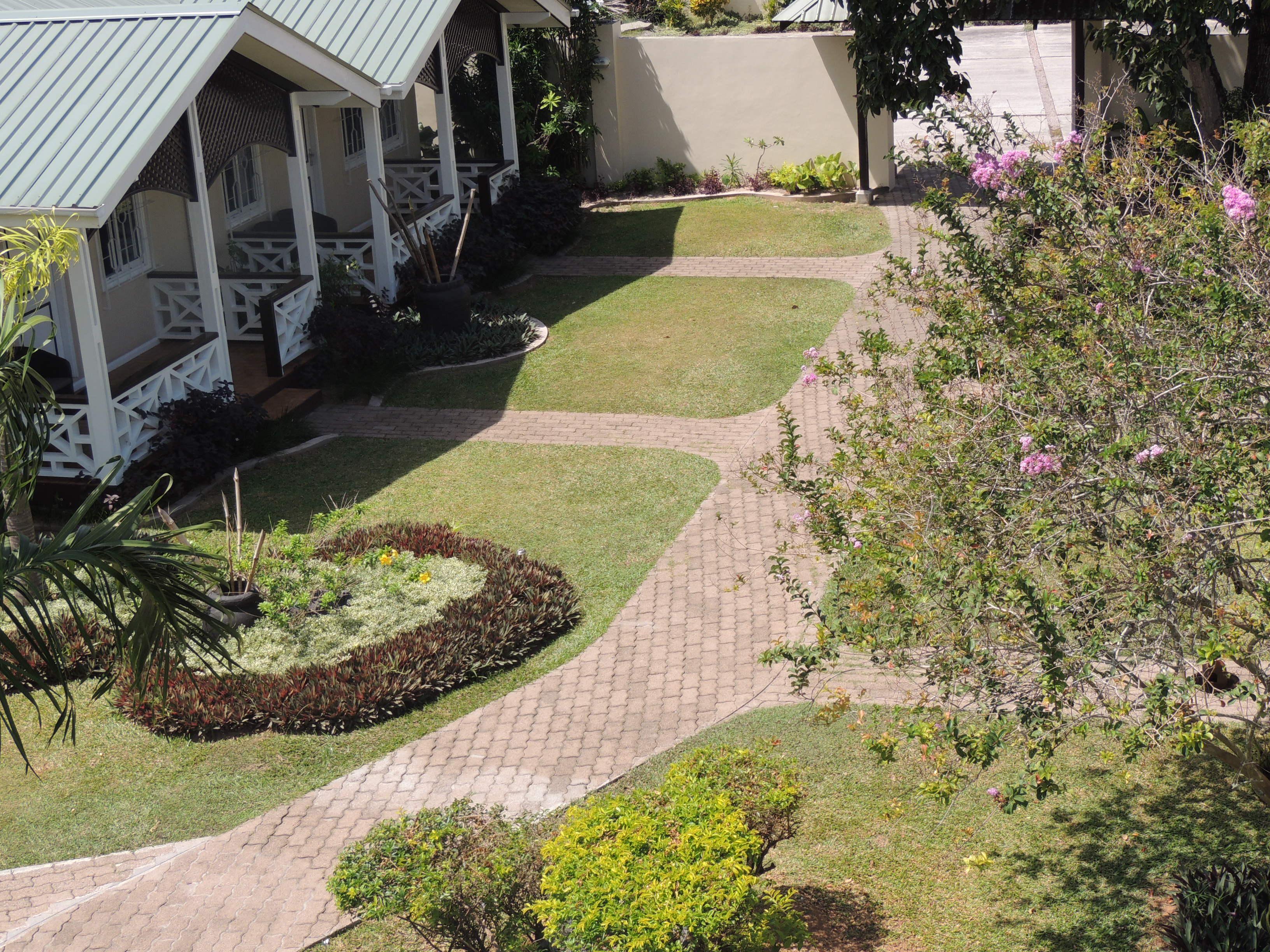 Hotel La Roussette Anse aux Pins Bagian luar foto