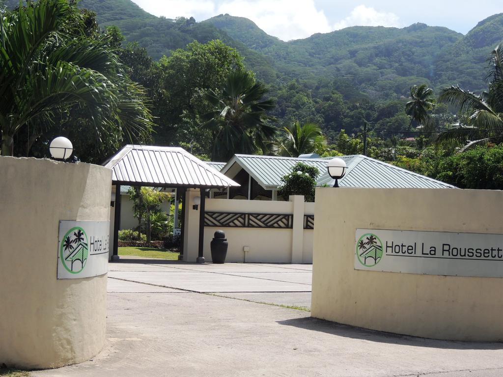 Hotel La Roussette Anse aux Pins Bagian luar foto